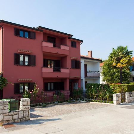 Apartments Banic Poreč Exteriör bild